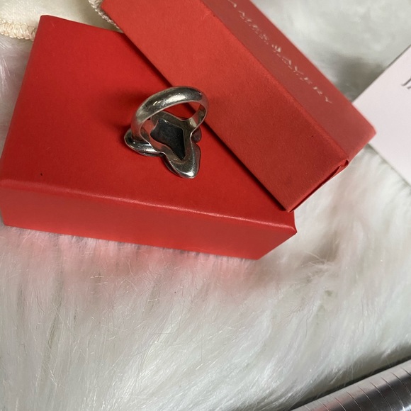 James Avery Retired Soft Butterfly Ring - Picture 3 of 6